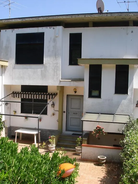 Casa Regina Villa Amalfi 0*,